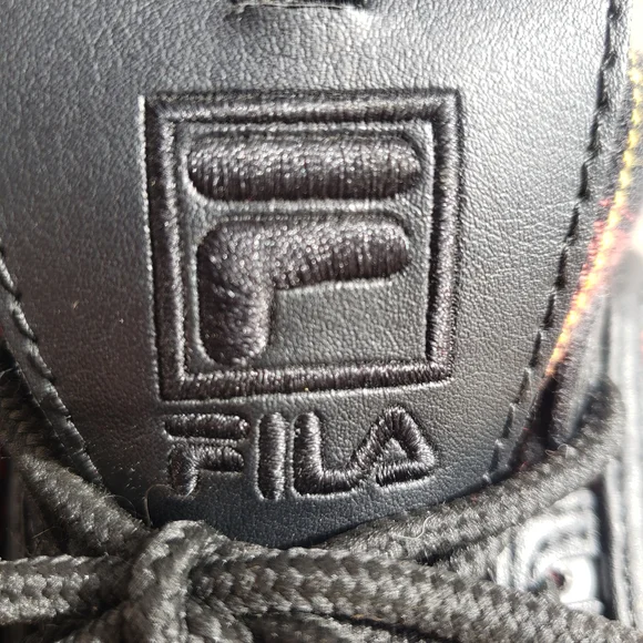 FILA Disruptor II Red & Black Plaid Sneakers - Picture 6 of 8